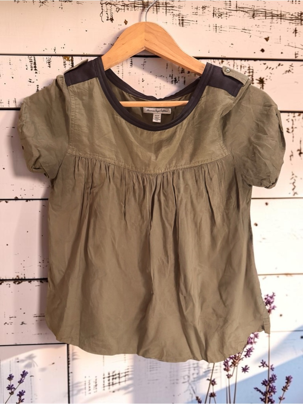 American Eagle Outfitters Olive Short Puff Sleeve Blouse with Dark Trim